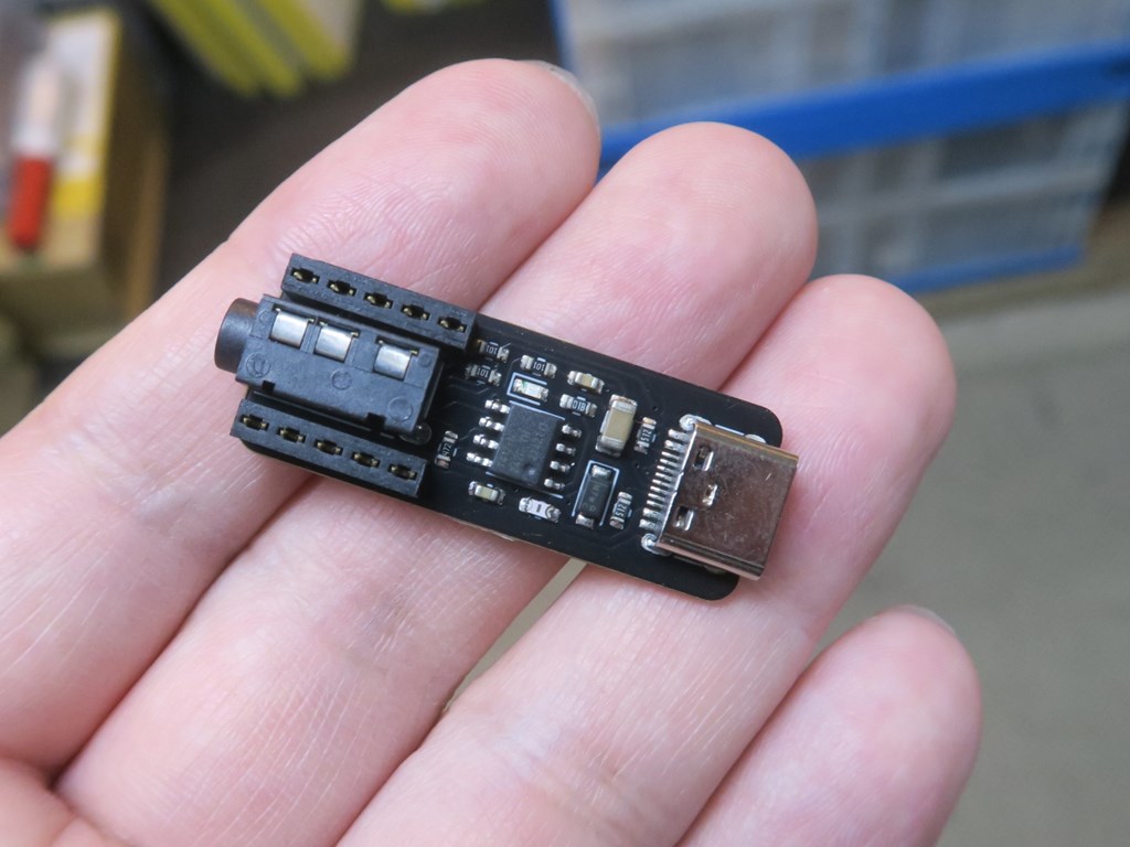FAMIC_on_USB_03