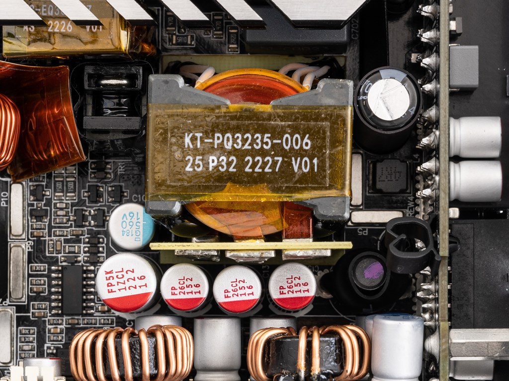 ROG_LOKI_SFXL_Platinum_50