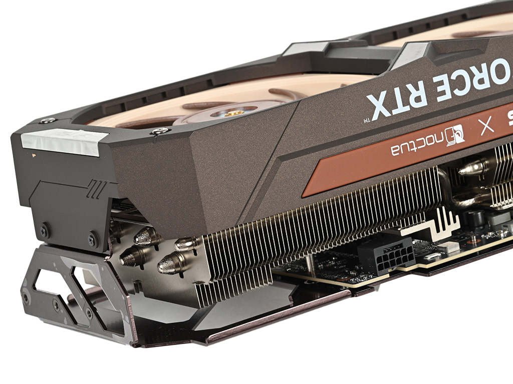 asus_geforce_rtx_4080_16gb_gddr6x_noctua_oc_edition_24