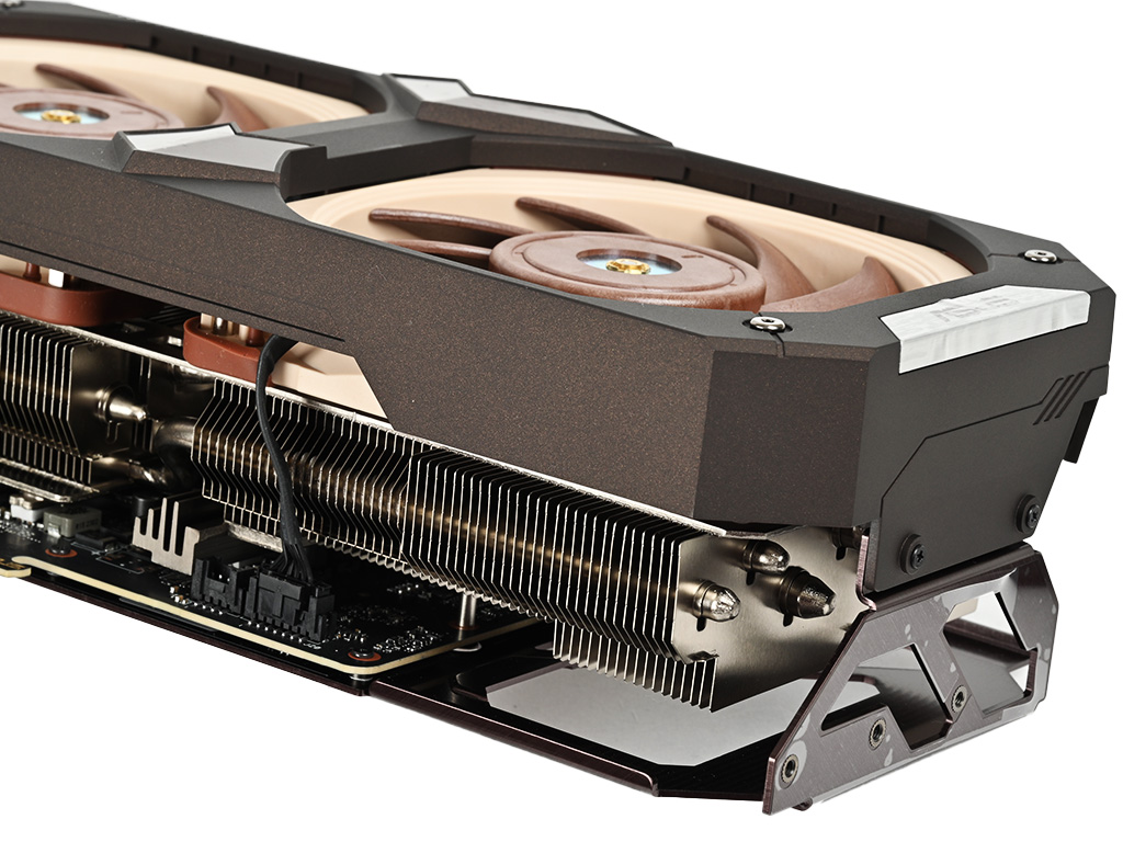 asus_geforce_rtx_4080_16gb_gddr6x_noctua_oc_edition_28