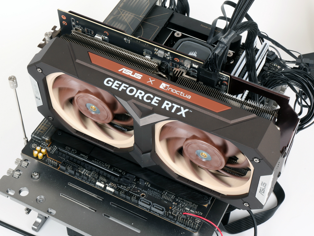 asus_geforce_rtx_4080_16gb_gddr6x_noctua_oc_edition_901_1024x768
