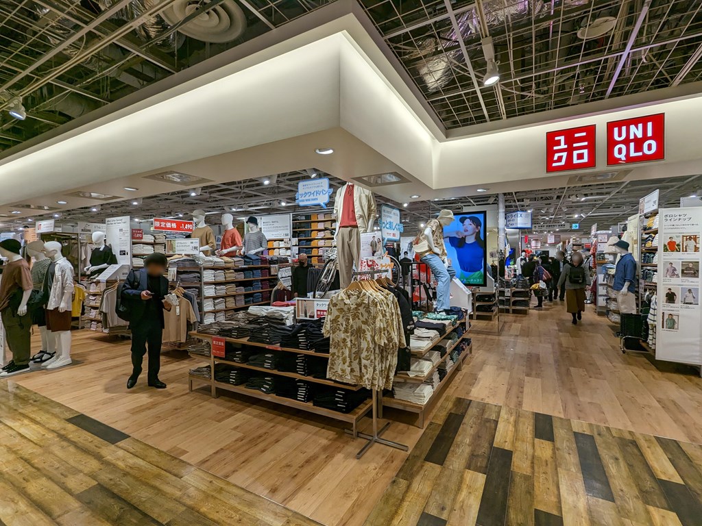 uniqlo_yodobashi_230419_03