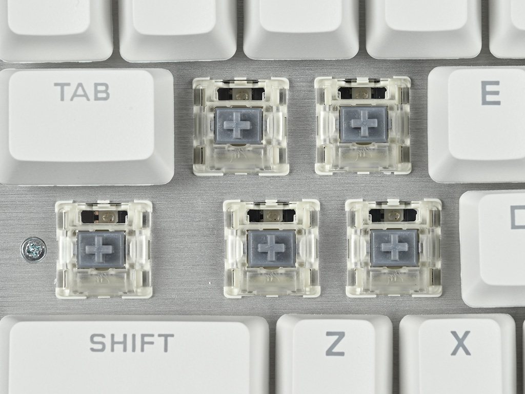 k60_pro_tkl_wht_28