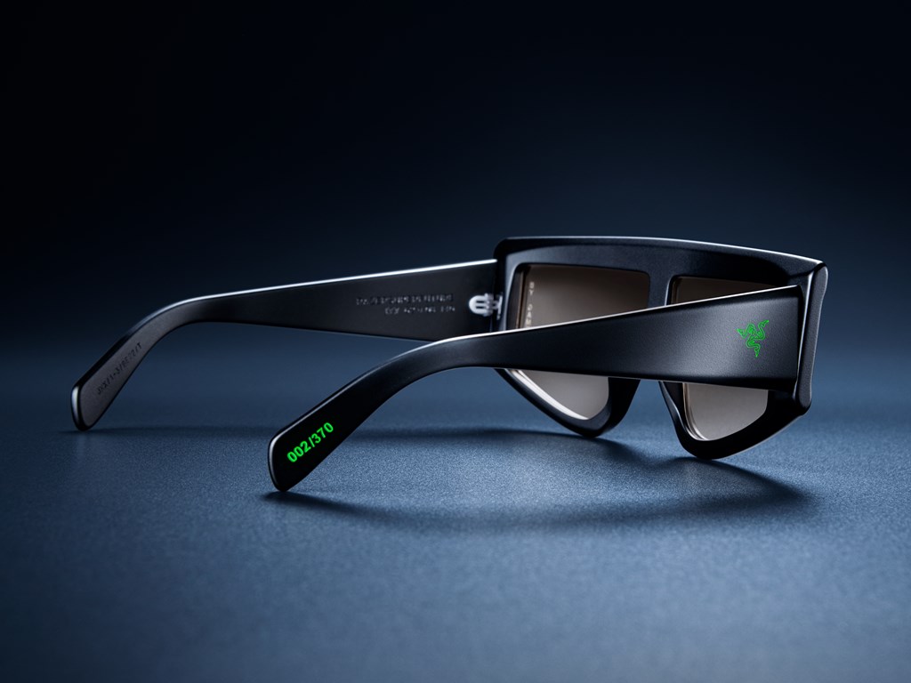 Razersuperfuture_Matte_Black_Glasses_04