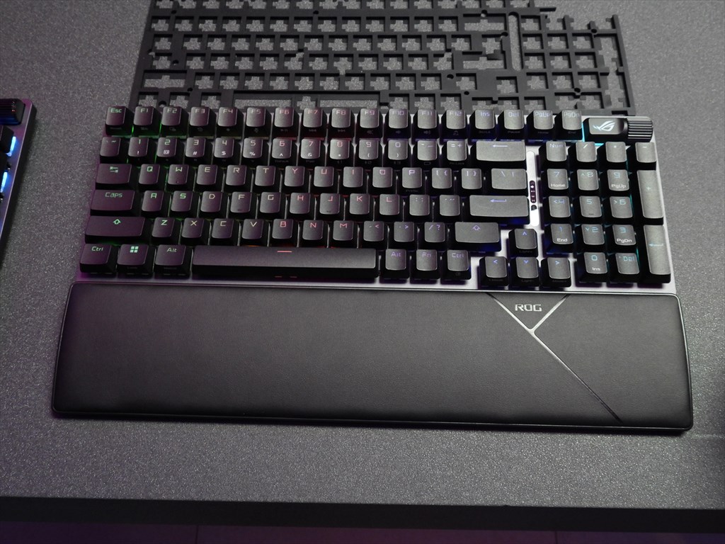 ROG_STRIX_SCOPE_II96_03