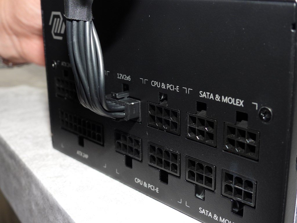 MAG_A850GL_PCIE5_07