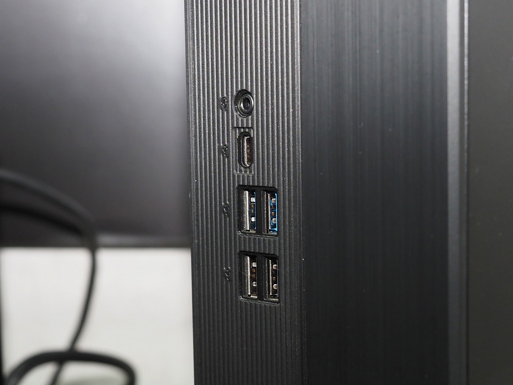deskslim_17