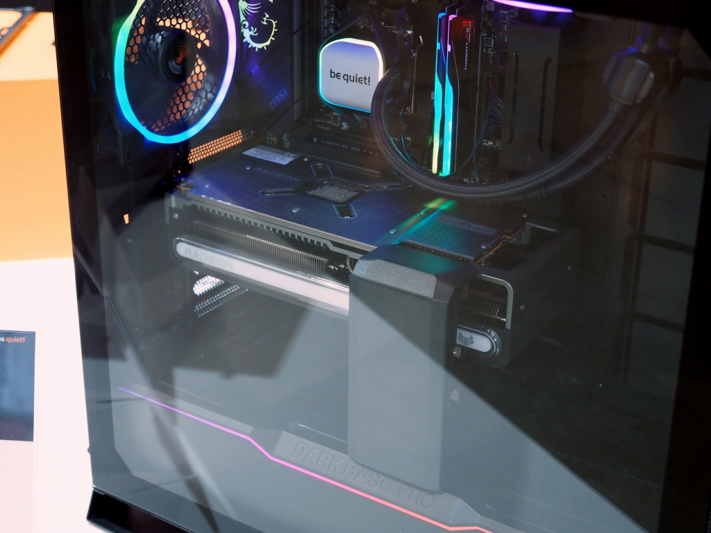 Dark_Base_Pro_900_11