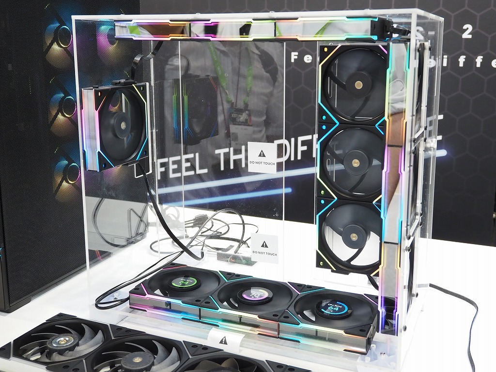 uni_fan_tl_lcd_02