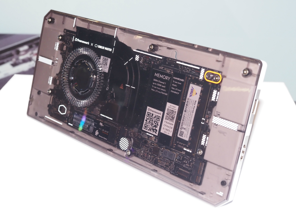 mainboard_case_04