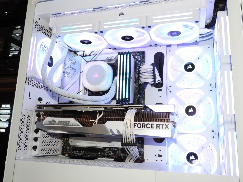 CORSAIR_computex2023a_03