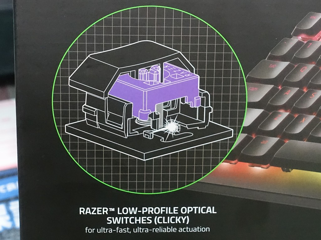 razer230629_04