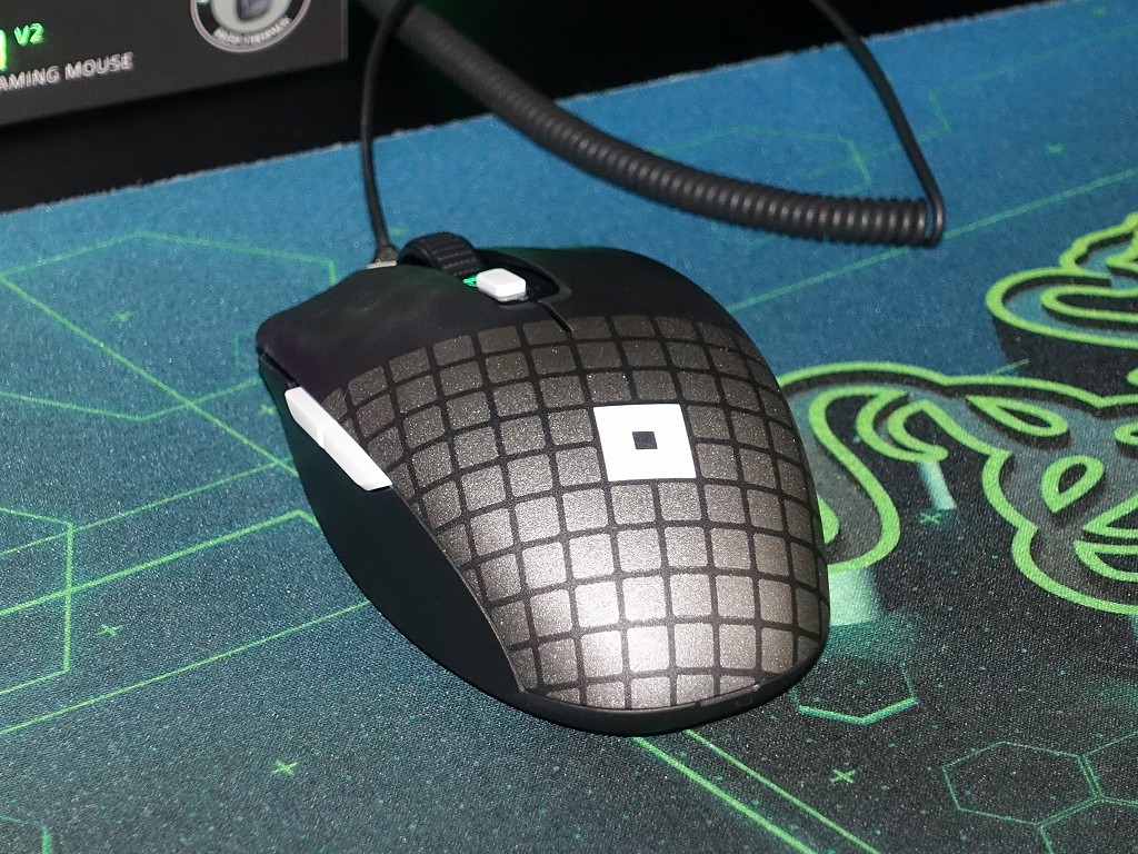 razer230629_07