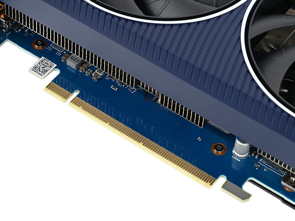 a750_titan_15