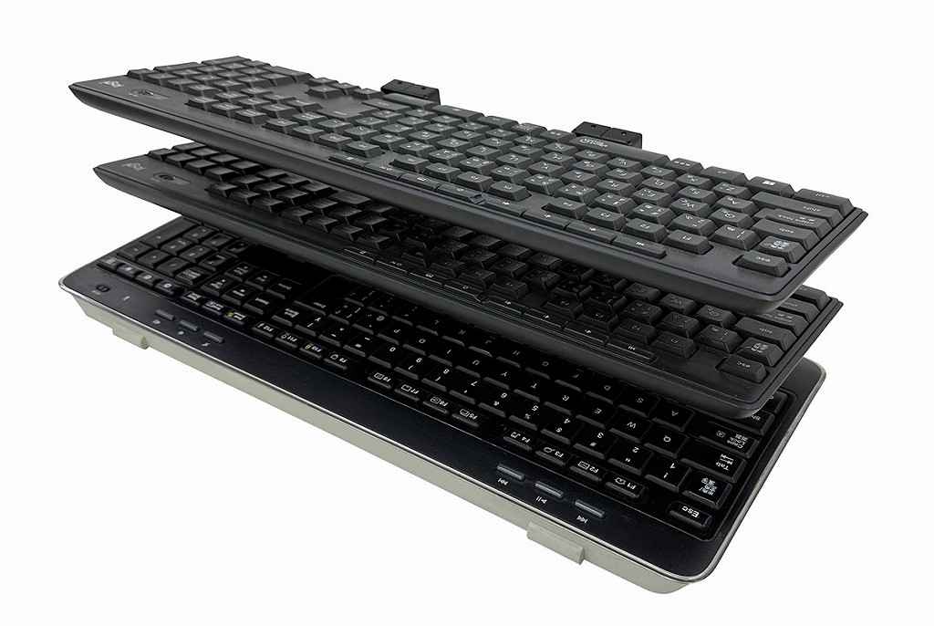 コレクションを魅せて収納できる、長尾製作所の「キーボード収納ステーション」が待望の再販