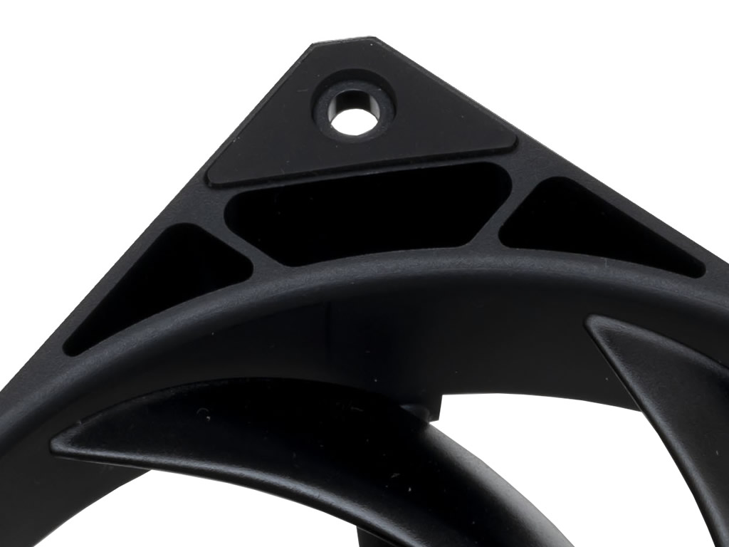 ek-nucleus_dark_27