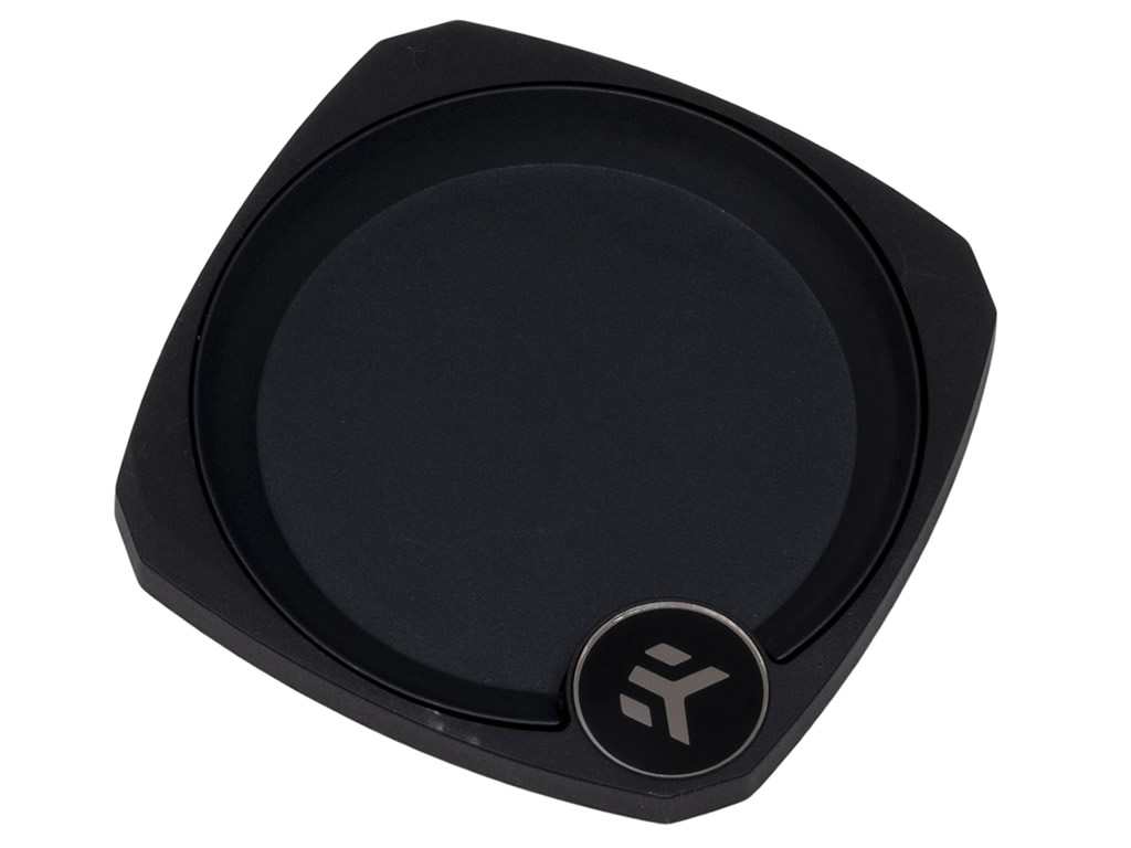 ek-nucleus_dark_39