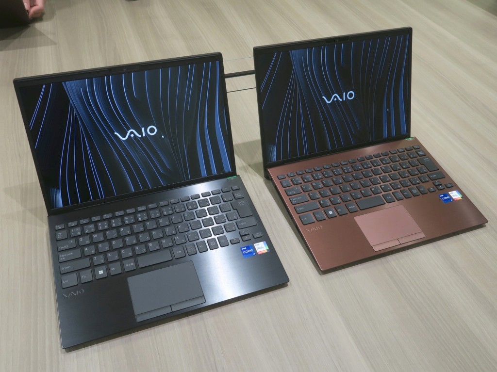 VAIO_S13_03