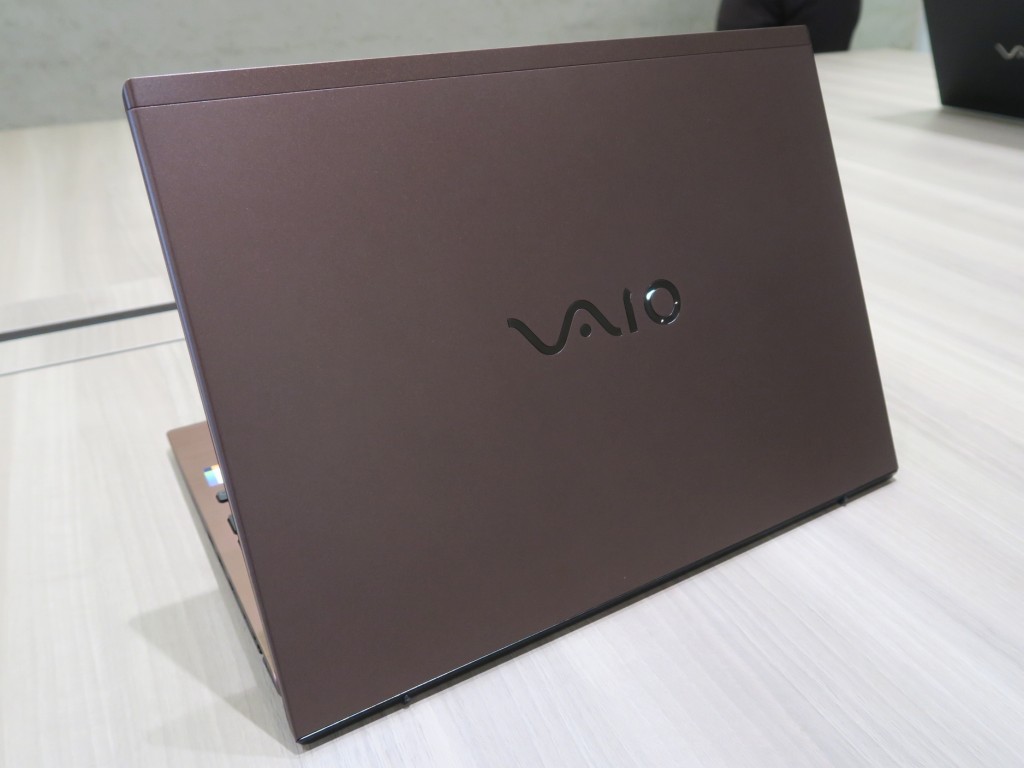 VAIO_S13_07
