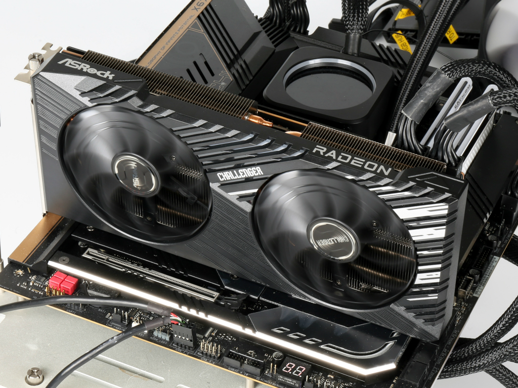 radeon_rx_7800xt_903