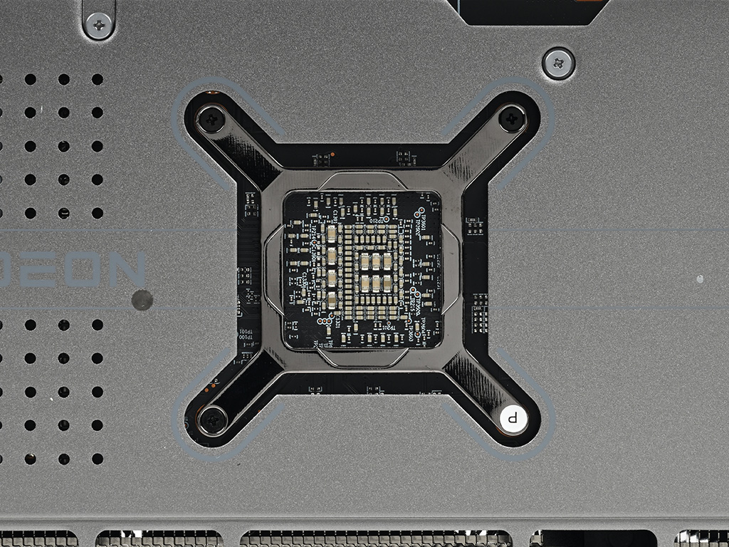 nitro_radeon_rx_7800_xt_17