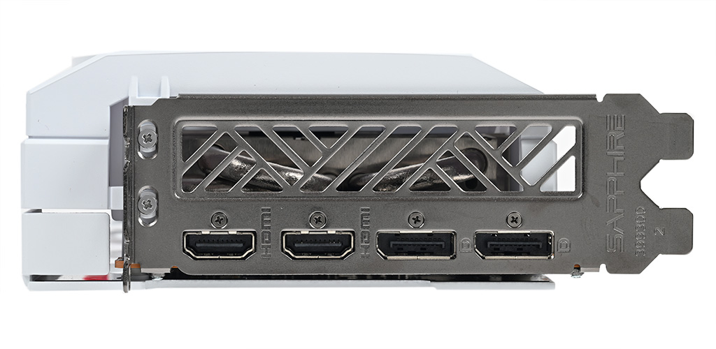 pure_radeon_rx_7700_xt_09