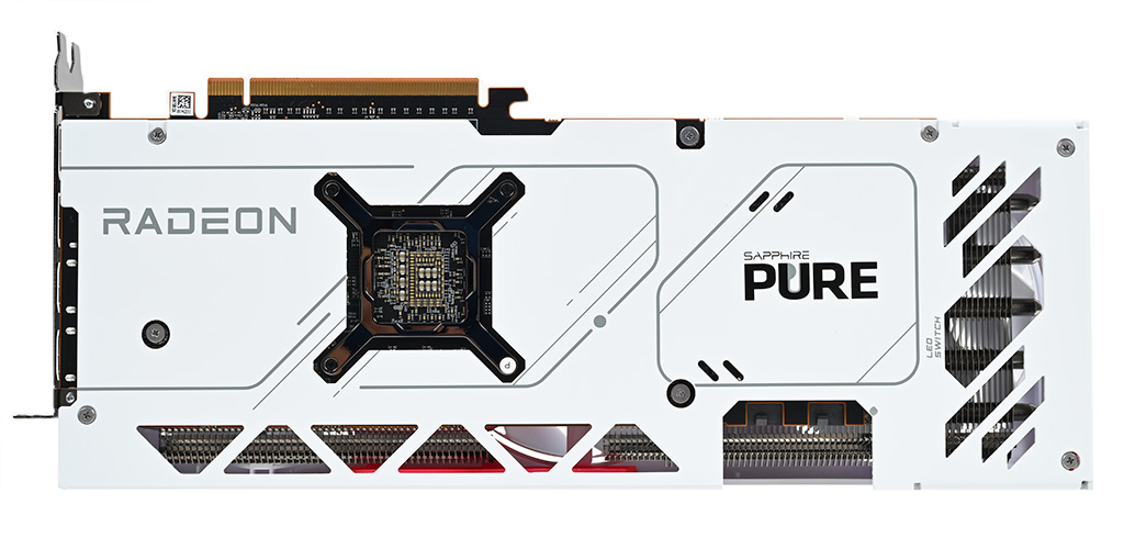 pure_radeon_rx_7700_xt_14
