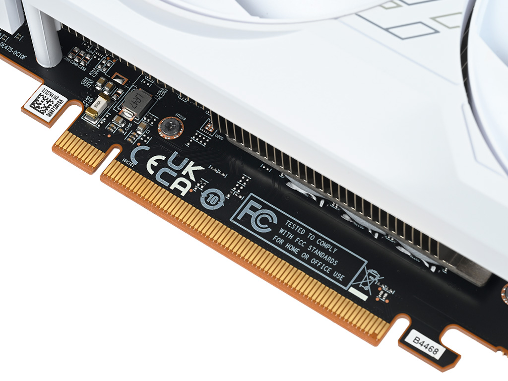 pure_radeon_rx_7700_xt_17