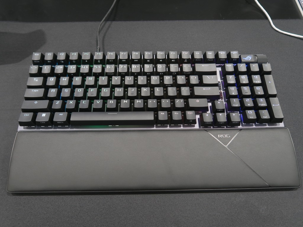 ASUS_TGS2023_03