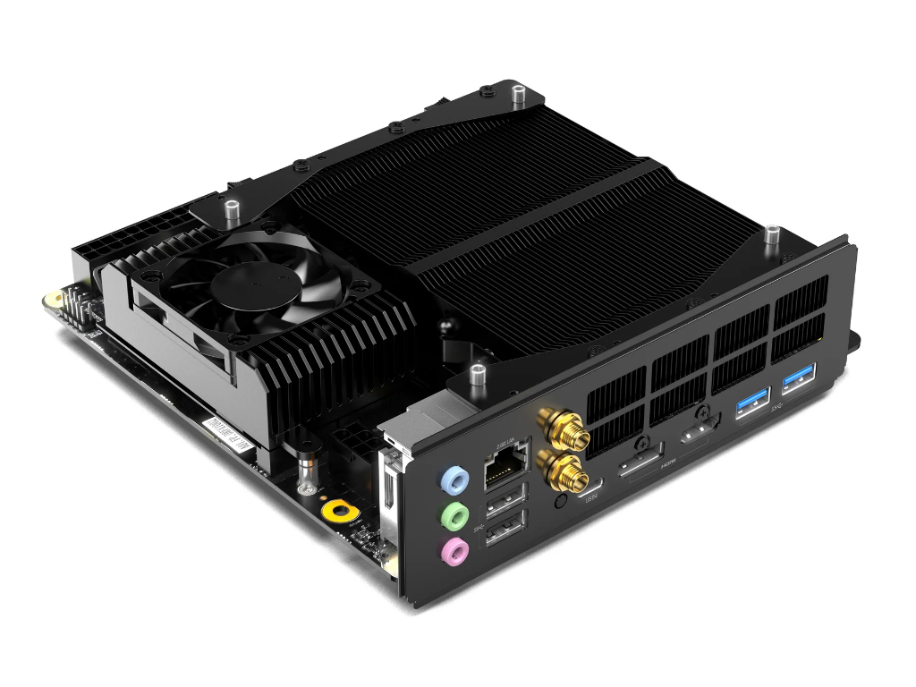 BD770i_03