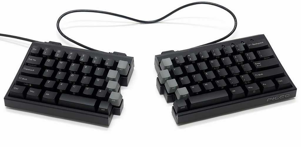 Majestouch_Xacro_03
