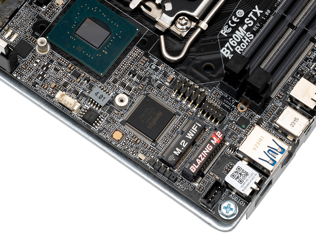 DeskMini B760_40