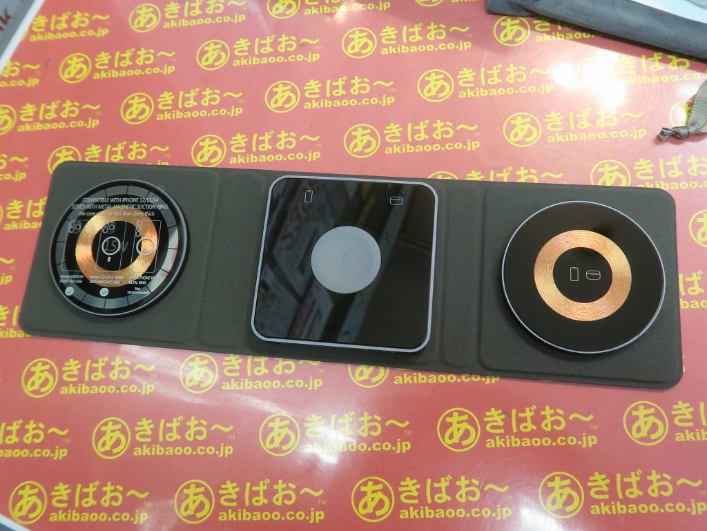 3in1_Wireless_Charger_03