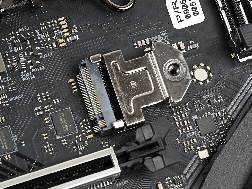 z790_nova_32