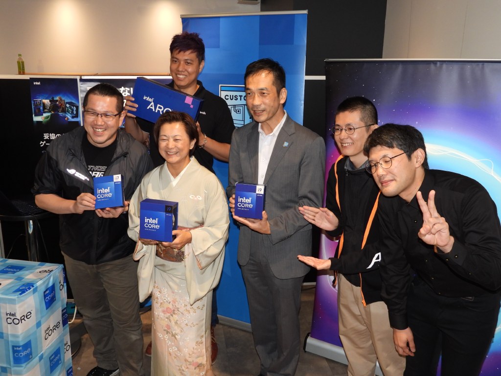 intel_202310akiba_1024x768_03