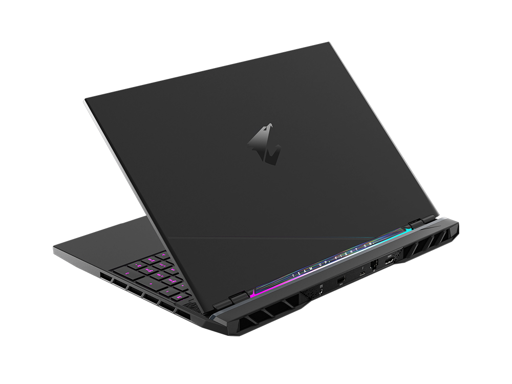 aorus_16_04