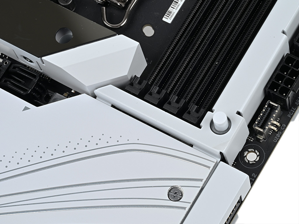 rog_maximus_z790_formula_011