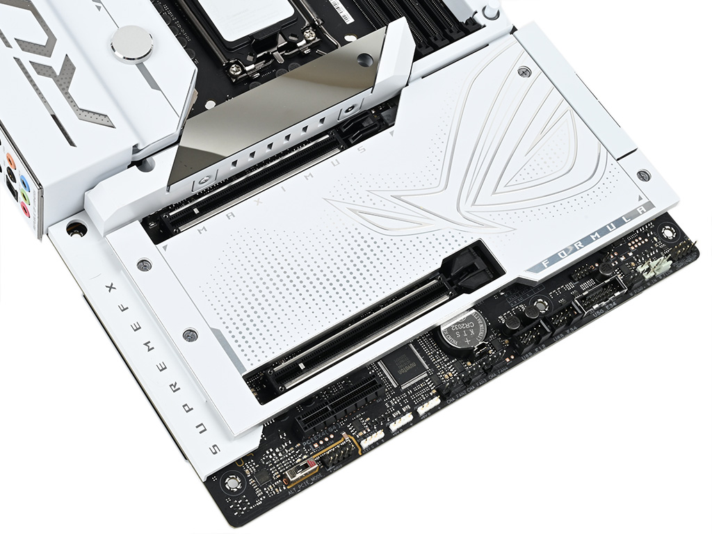 rog_maximus_z790_formula_014