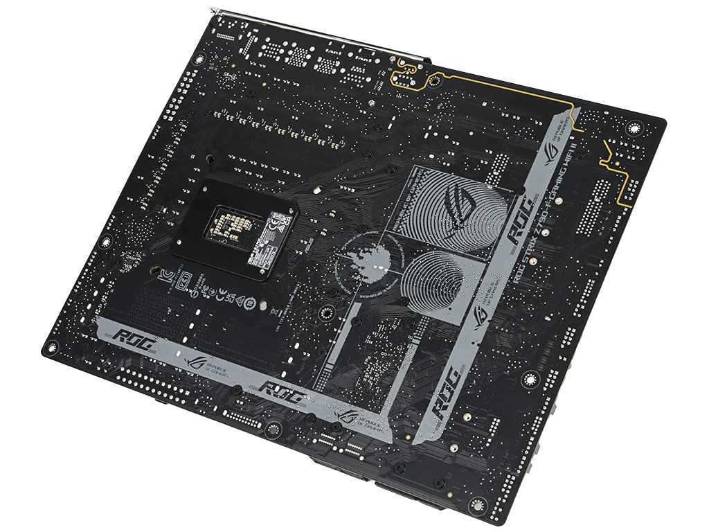 rog_strix_z790_f_gaming_wifiII_004