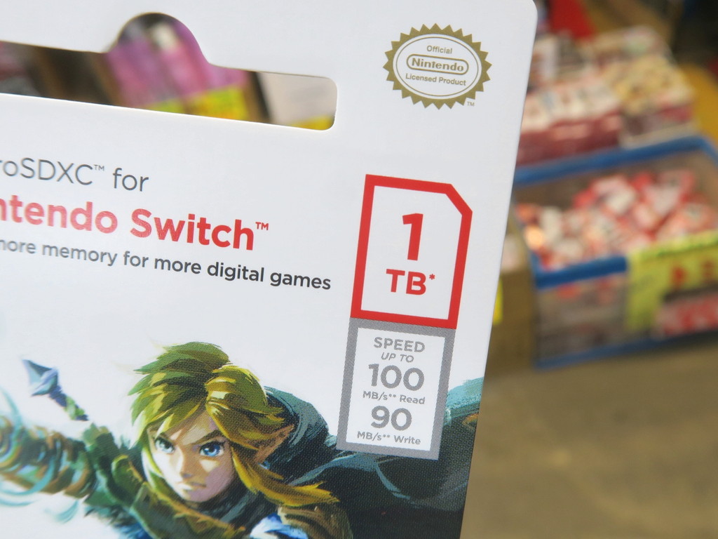 microSDXC_zelda_04