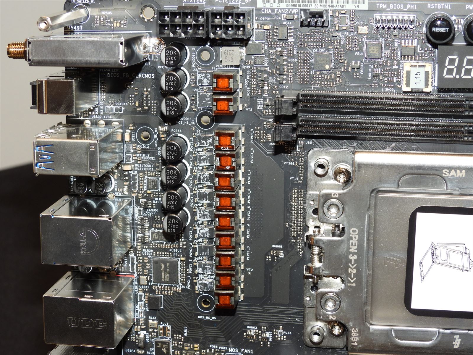 asrock_2023wakiba_1024x768_16