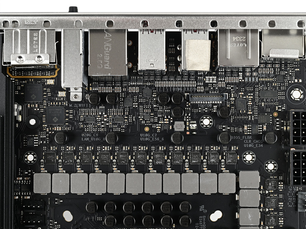 strix_z790e_46