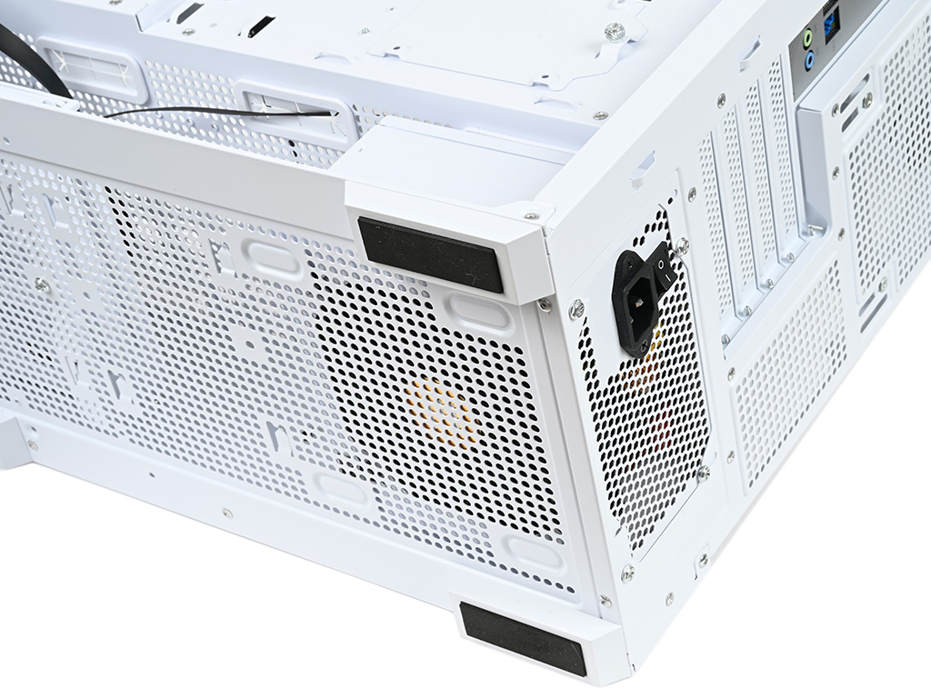 zalman_p30_78