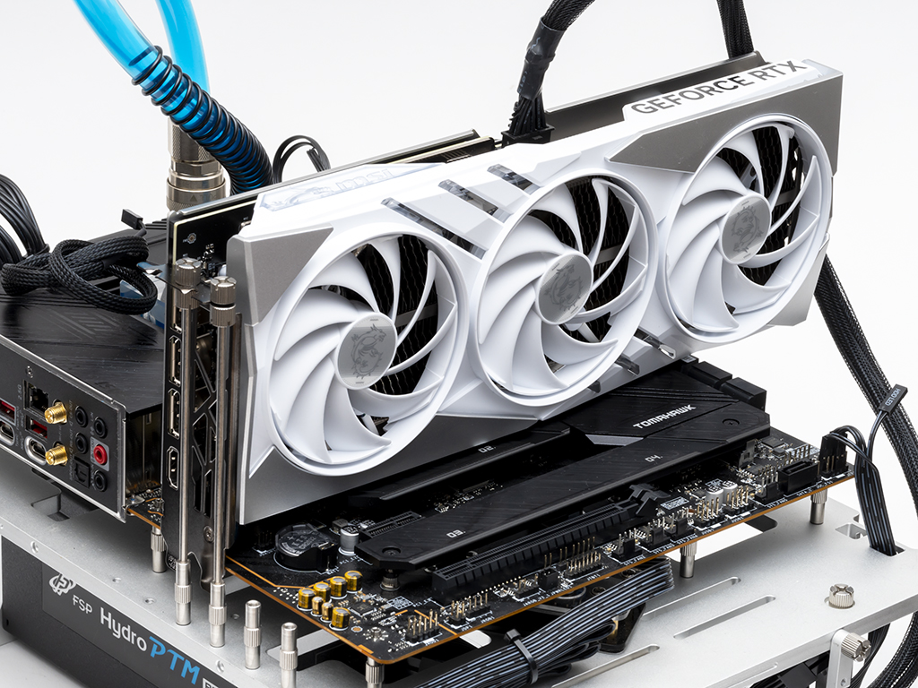 RTX4070GAMINGSLIM_61