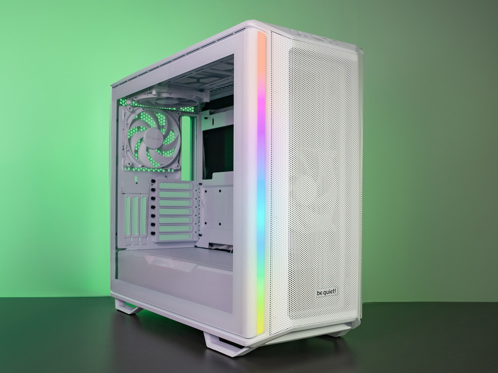 DarkBase701White_01