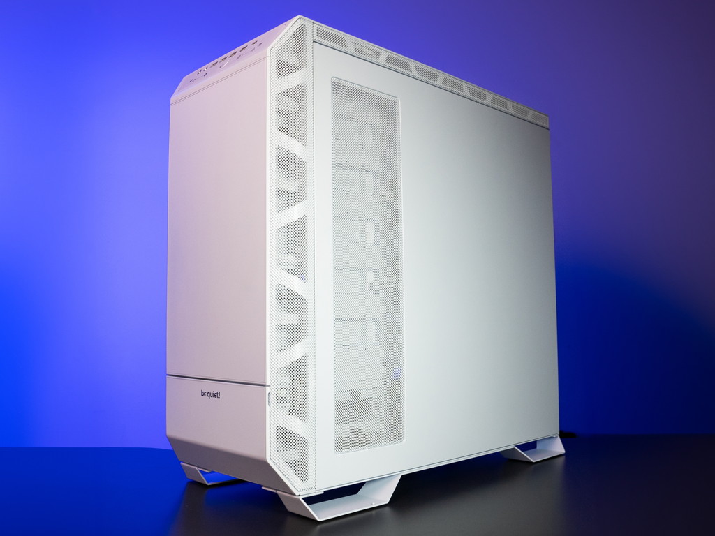 DarkBasePro901White_03