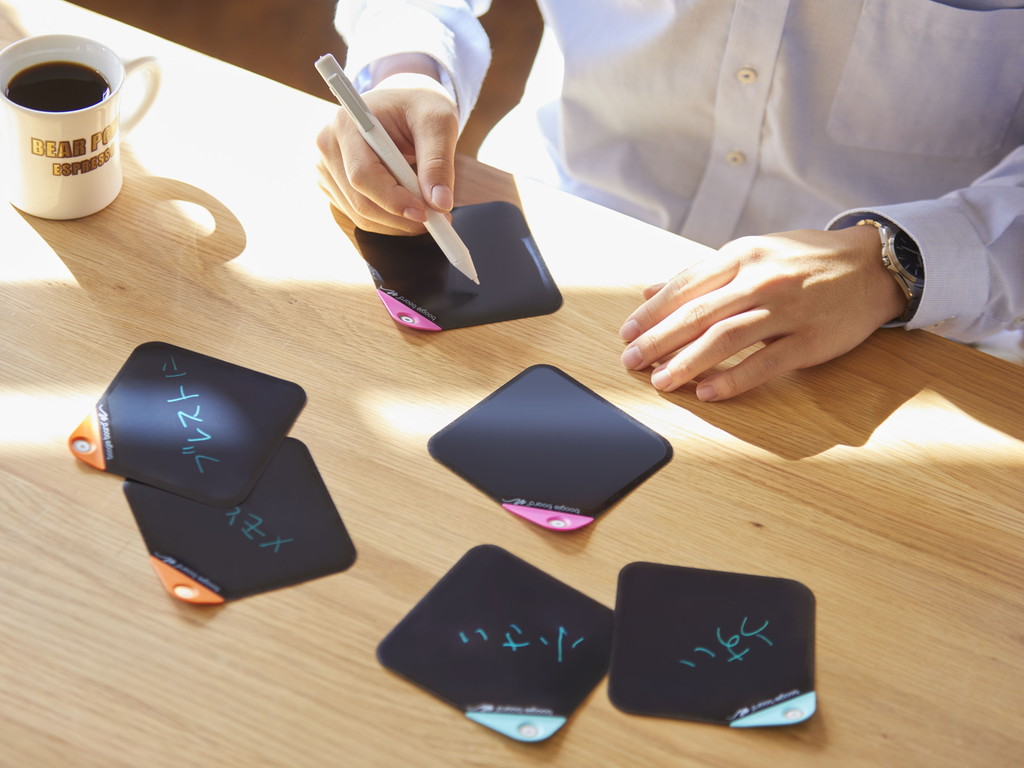 Boogie_Board_papery_04