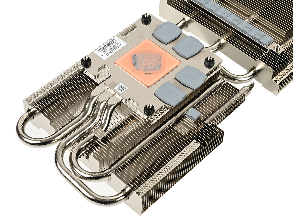 pulse_radeon_rx_7600_xt_47