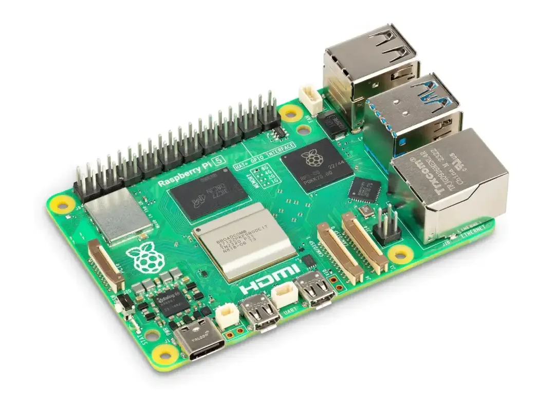 「Raspberry Pi 5」に最も安価な1GB版が45ドルで登場。メモリ高騰により既存モデルは値上げ
