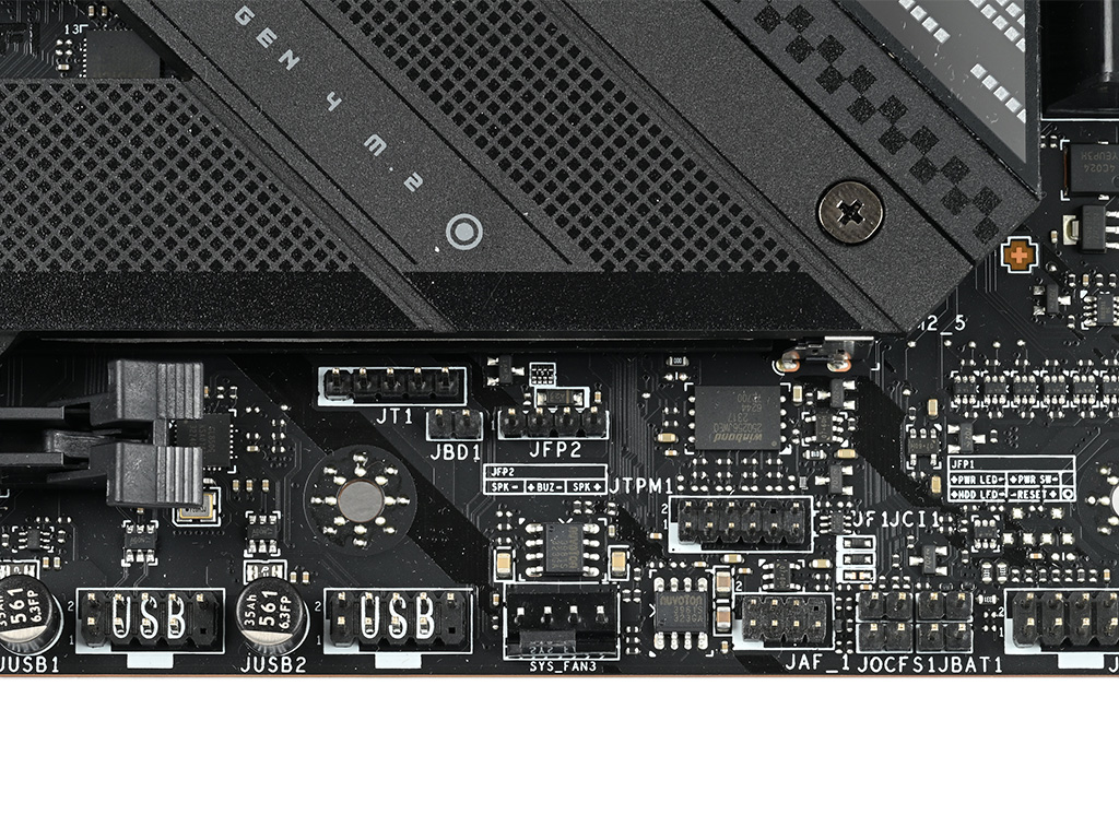 mpg_z790_carbon_w2_23